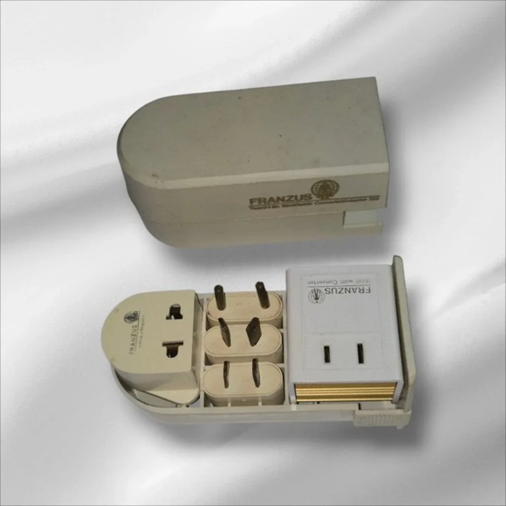 Franzus Travel-Lite Worldwide‎ Converter/Adapter Set 1600 model Watts 5 Piece